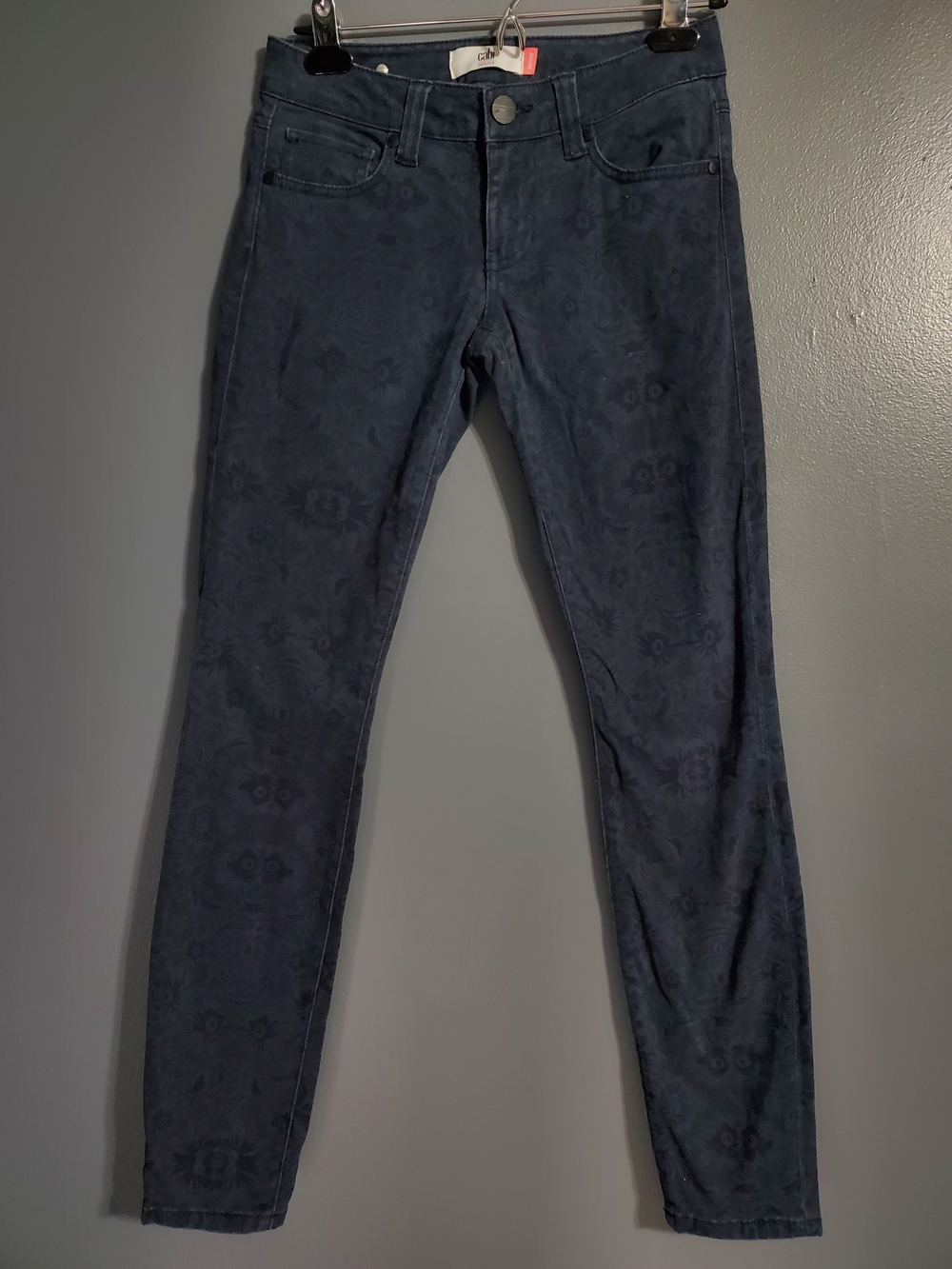CAbi Navy Blue Skinny Jeans with Darker Lace Pattern Print Size 0